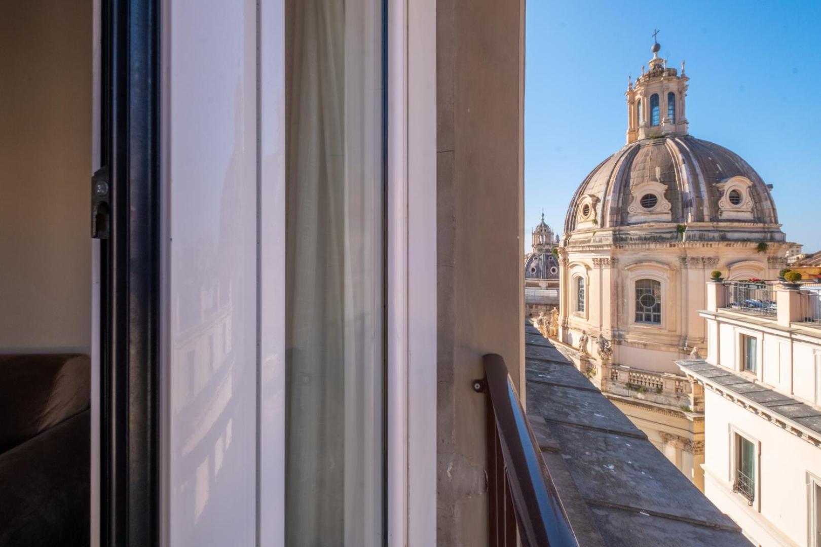 Elegant And Luxury Apartment @Altare Della Patria Roma Exterior foto